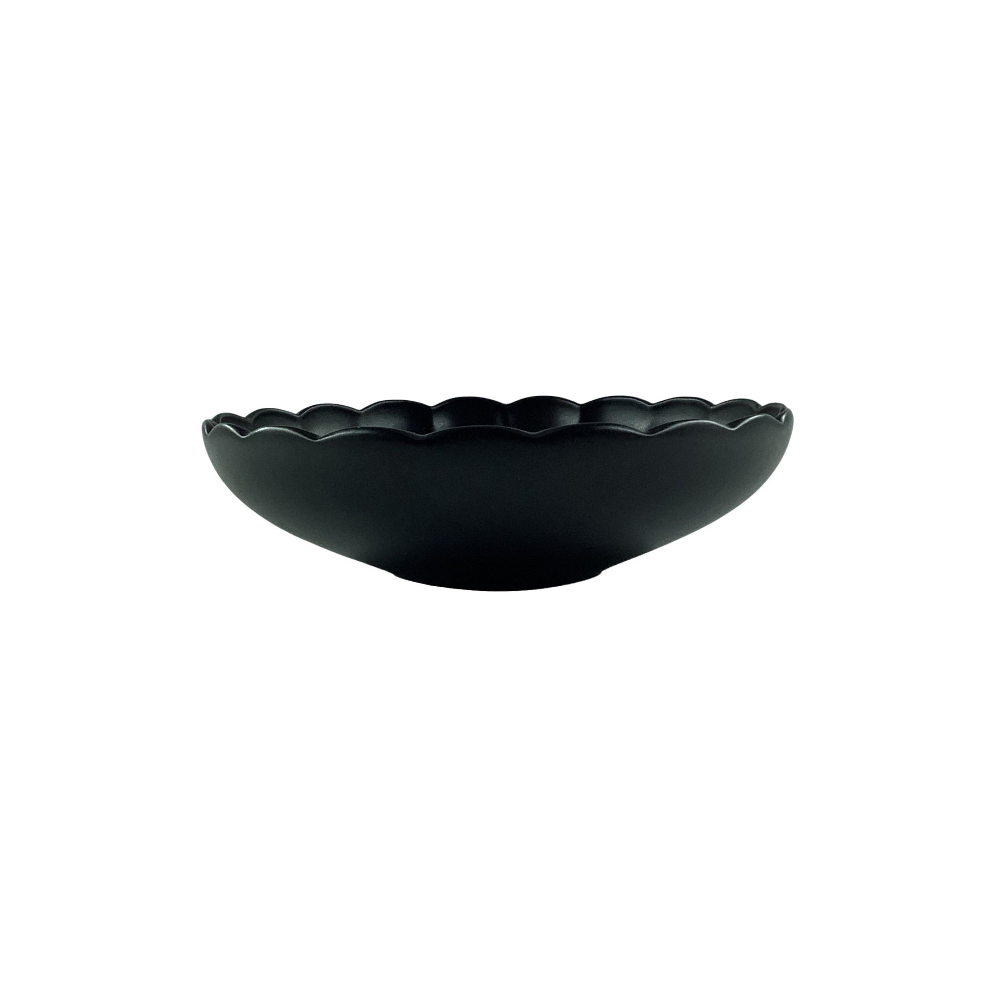 Lafayette Noir Stoneware Salad Bowl, Set of 4 Canvas Home Black, Bowls, Ellen DeGeneres, Lafayette, Lafayette Noir, Noir, Plates, Portugal, Salad Bowl, Scalloped