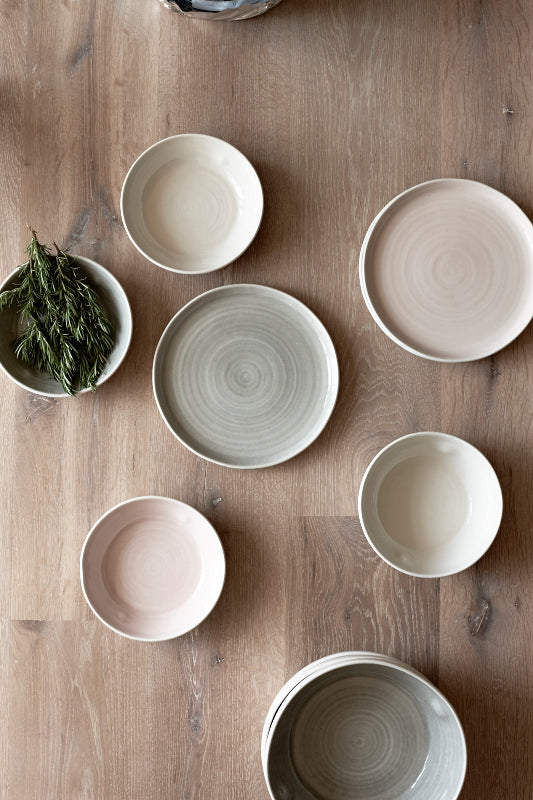 Pinch Large Salad Serving Bowl in Pink