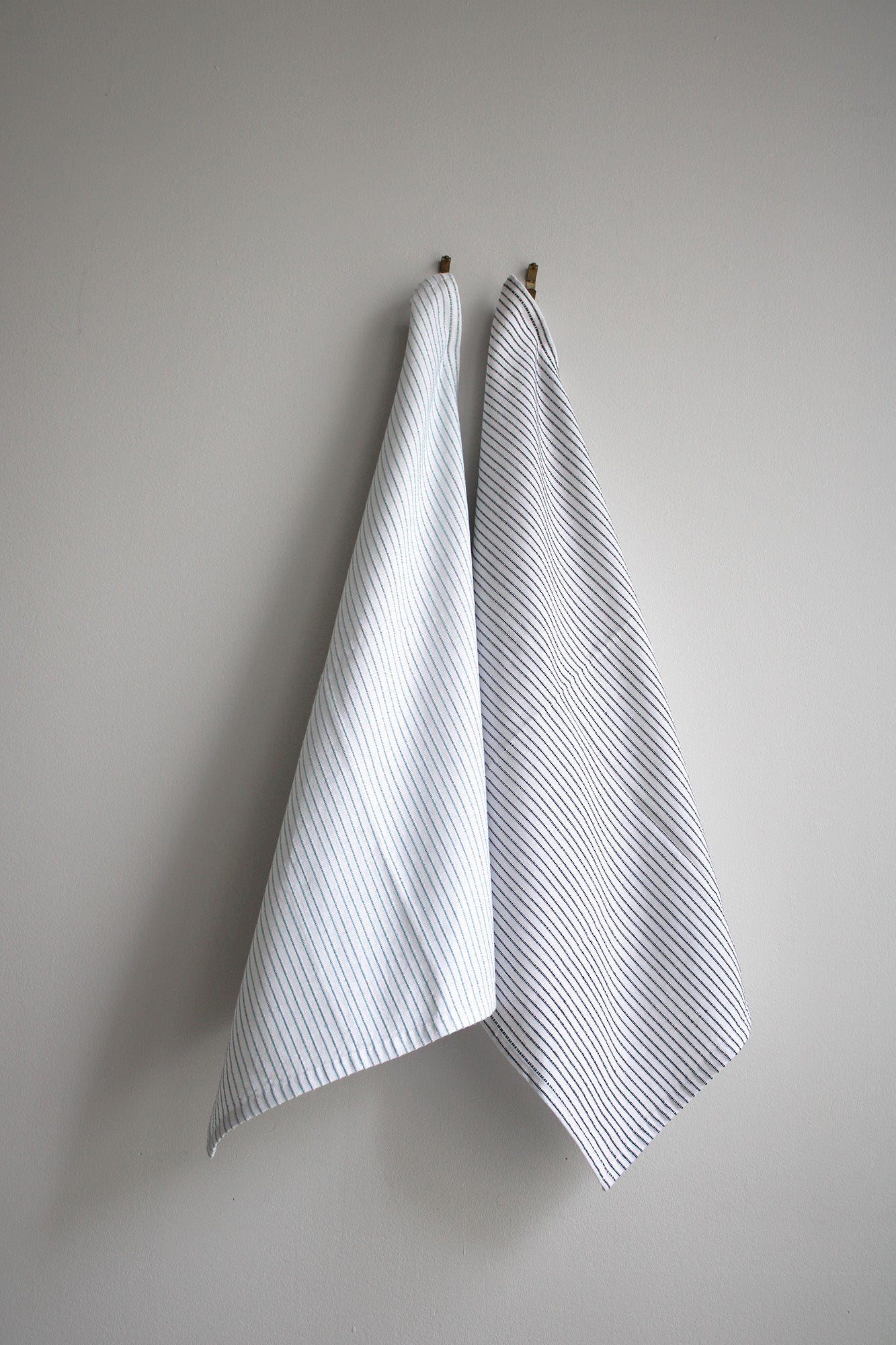 Stitched Cotton White/Black Napkin, Set of 4
