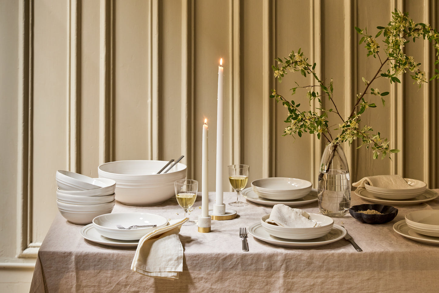 Lines White Stoneware Pasta Bowl, Set of 4