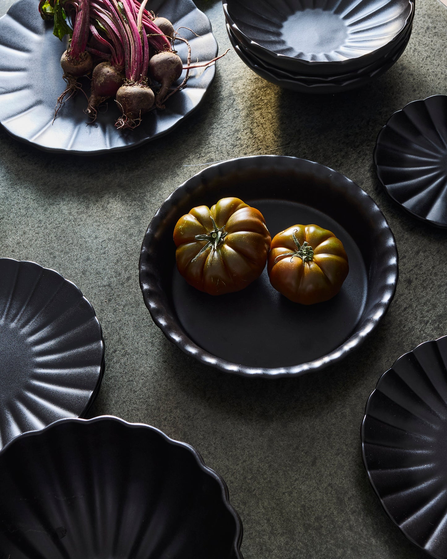 Lafayette Round Noir Stoneware Baker Canvas Home Baker, Black, Ellen DeGeneres, Lafayette, Lafayette Noir, Noir, Portugal, Scalloped