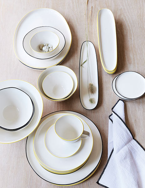 Abbesses Blue Rim Porcelain Pasta Bowl, Set of 4 Canvas Home Abbesses, Abbesses Blue Rim, Abbesses Bowl, Abbesses Collection, Abbesses Pasta Bowl, Abbesses Pasta Bowl Set, Blue, Blue Rim, Bowls, Casual Dinnerware, Colored Rim, Colored Rim Dinnerware, Pasta, Porcelain, Porcelain Dinnerware, Set of 4, White, White & Blue
