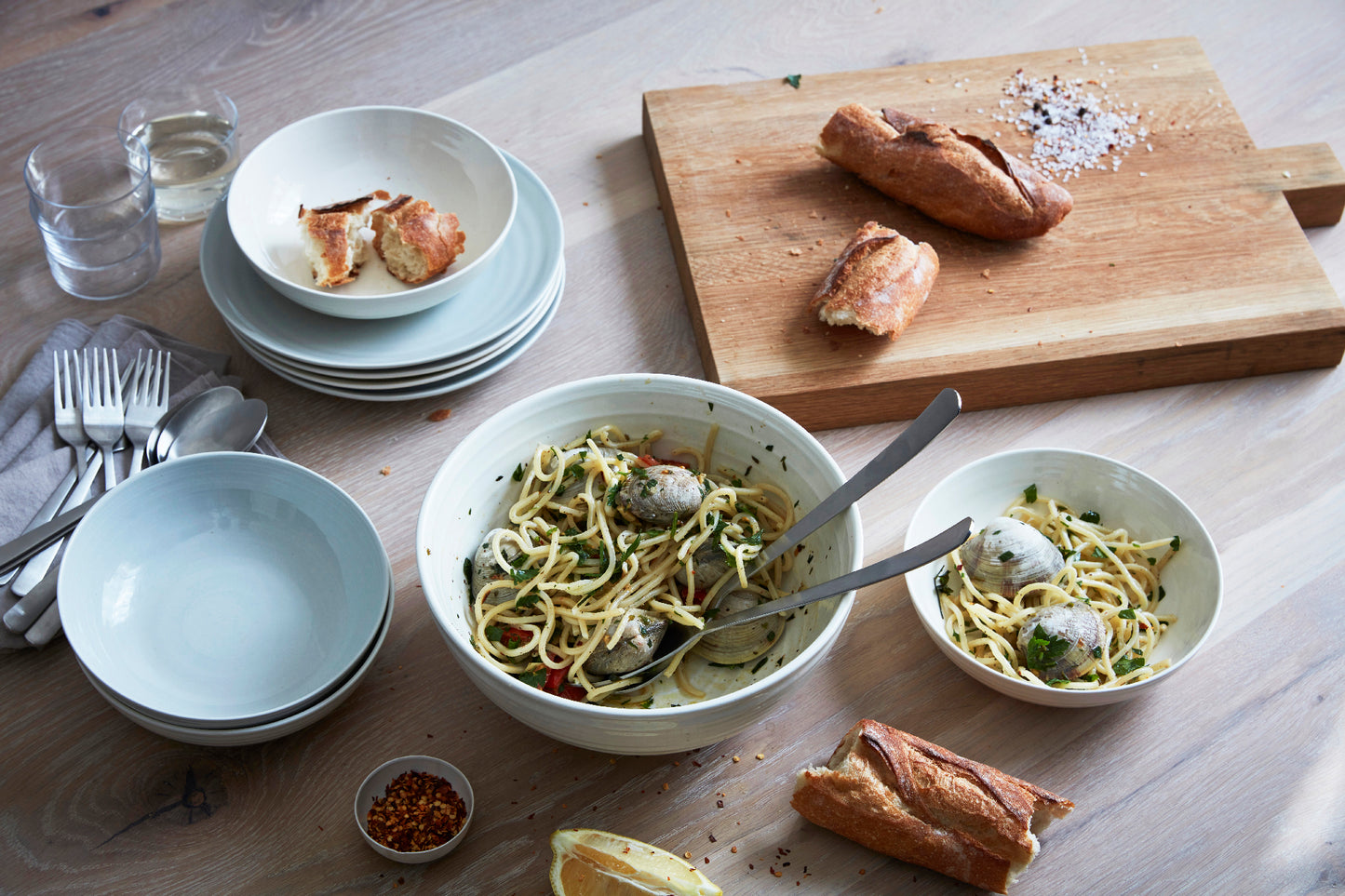 Daniel Smith Ivory Porcelain 16 Piece Dinnerware Set, Service For 4 Canvas Home canvas home, contemporary dinnerware, Daniel Smith, Daniel Smith Collection, dinner party, dinnerware, dinnerware sets, dish sets, family, Ivory, Large, modern dinnerware, Place Setting, Plates, simple dinnerware, tabletop, tableware
