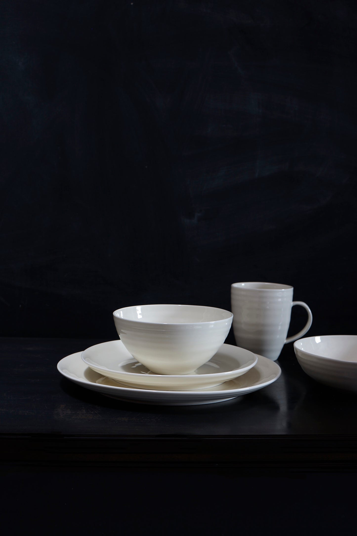 Daniel Smith Salad Plate - Set of 4 - Ivory Canvas Home canvas home, contemporary dinnerware, Daniel Smith, Daniel Smith Collection, dinner party, dinnerware, dinnerware sets, dish sets, family, Ivory, Large, modern dinnerware, Place Setting, Plates, simple dinnerware, tabletop, tableware