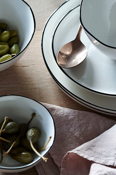 Abbesses Black Rim Porcelain Serving Bowl, Set of 2 Canvas Home Abbesses, Abbesses Black Rim, Abbesses Collection, Black, Black Rim, Colored Rim, Porcelain, Salad Bowl, Serveware, Serving Bowl, Set of 2, White, White & Black
