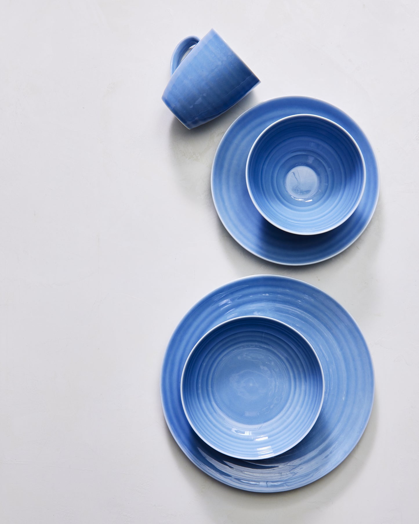 Daniel Smith Dinner Plate - Set of 4 - Blue Canvas Home Blue, canvas home, contemporary dinnerware, Daniel Smith, Daniel Smith Collection, dinner party, dinnerware, dinnerware sets, dish sets, family, Large, modern dinnerware, Place Setting, Plates, simple dinnerware, tabletop, tableware
